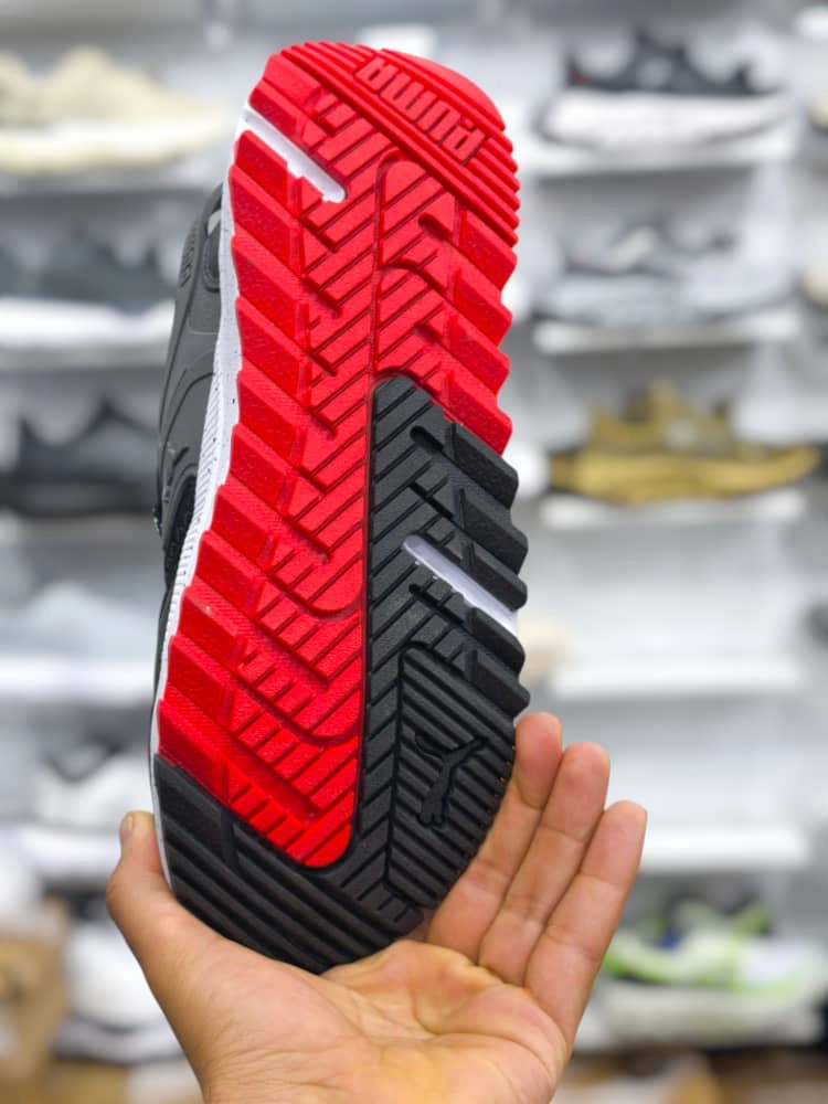 کتونی پوما وارداتی ویتنام سایز ۴۰_۴۱_۴۲_۴۳_۴۴_۴۵فروش بصورت عمده و تک . Puma pacer future vietnam