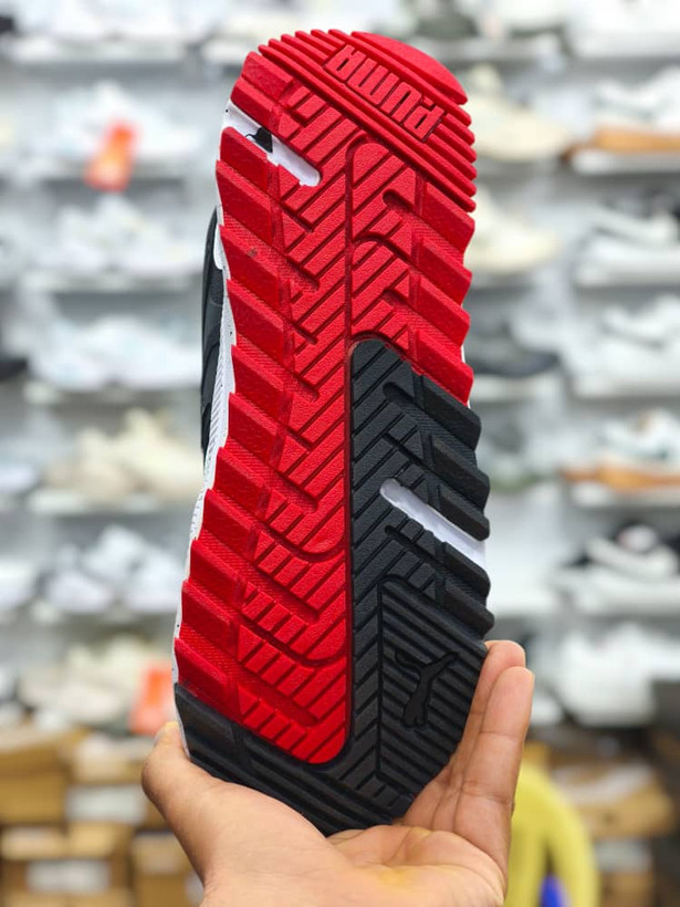 کتونی پوما وارداتی ویتنام سایز ۴۰_۴۱_۴۲_۴۳_۴۴_۴۵فروش بصورت عمده و تک . Puma pacer future vietnam