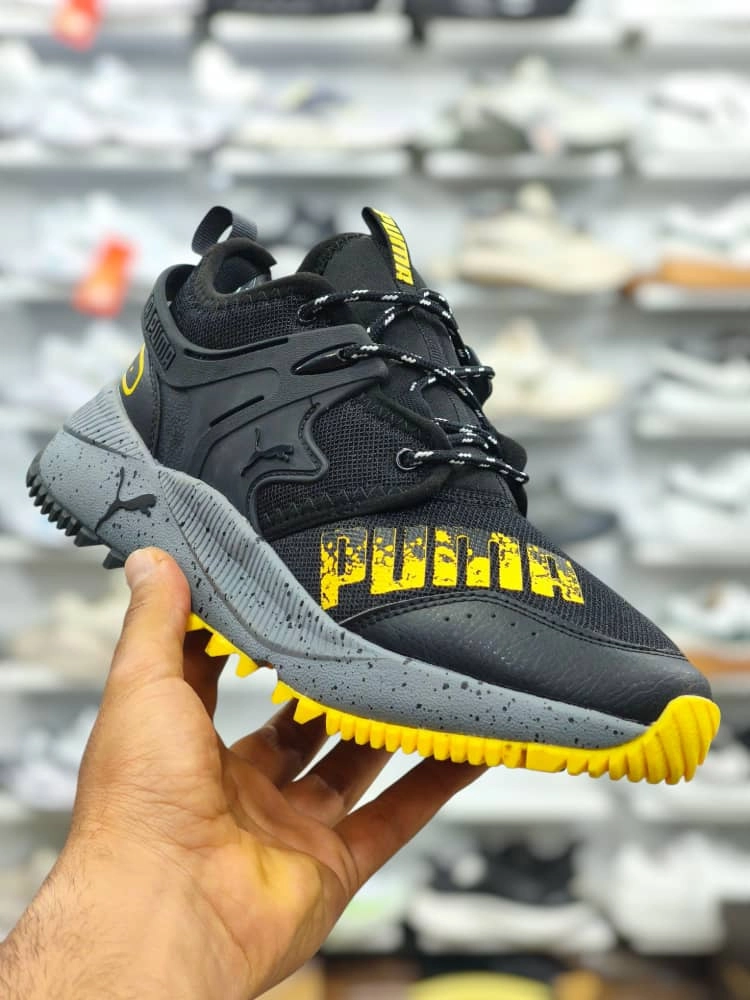 کتونی پوما وارداتی ویتنام سایز ۴۰_۴۱_۴۲_۴۳_۴۴_۴۵فروش بصورت عمده و تک . Puma pacer future vietnam