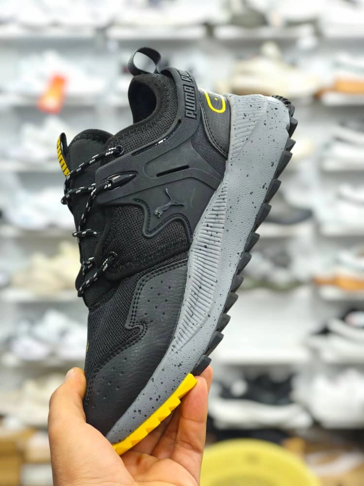کتونی پوما وارداتی ویتنام سایز ۴۰_۴۱_۴۲_۴۳_۴۴_۴۵فروش بصورت عمده و تک . Puma pacer future vietnam