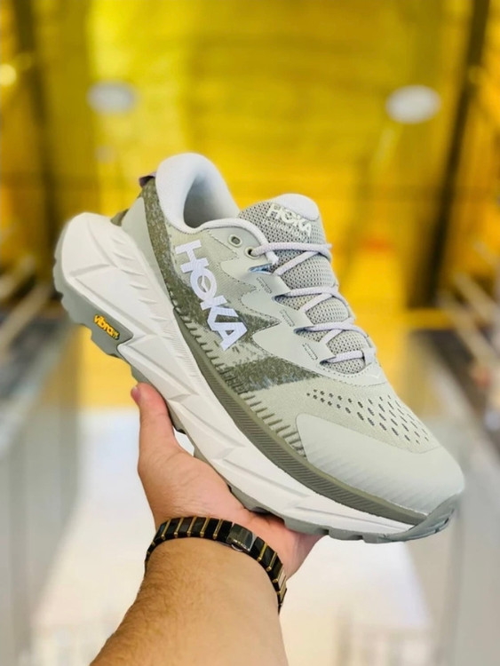 کتونی هوکا وان وان زیره ویبرام گورتکس ، وارداتی ساخت ویتنام ، سایز۴۰ تا ۴۵ فروش بصورت عمده و تک . HOKA ONE ONE M SKYLINE_FLOAT X VIETNAM