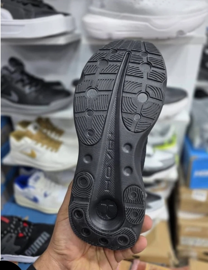 Under Armour lnfinite pro Running shoes