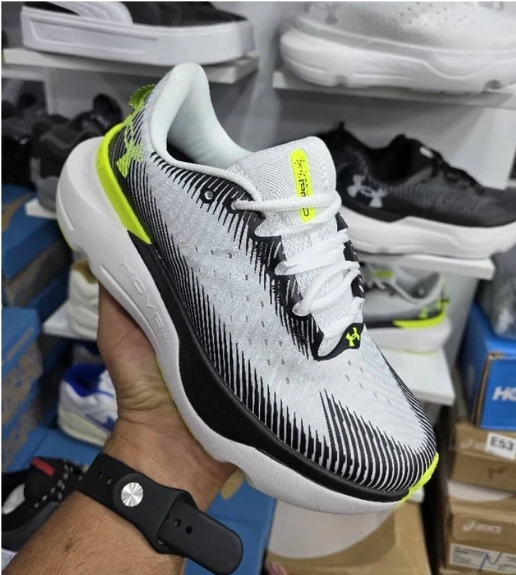 کتونی آندرارمور ، وارداتی ساخت ویتنام ، فروش بصورت عمده و تک ، سایز۴۰ تا ۴۵ . Under Armour lnfinite pro Running shoes