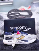 Saucony Trimuph 19 vietnam. ساکونی تریمپ ۱۹