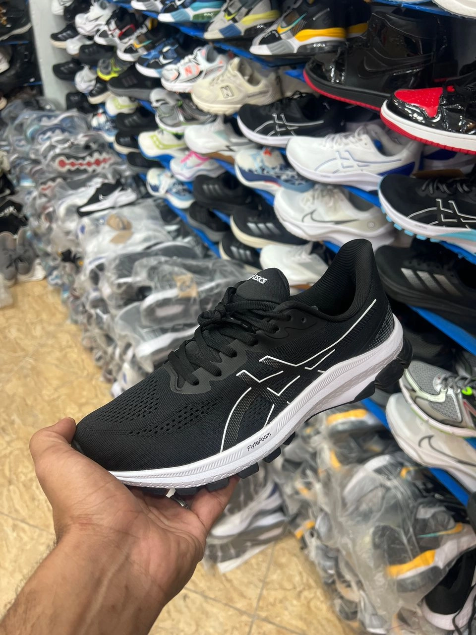 Asics GT_1000 vietnam. اسیکس ۱۰۰۰