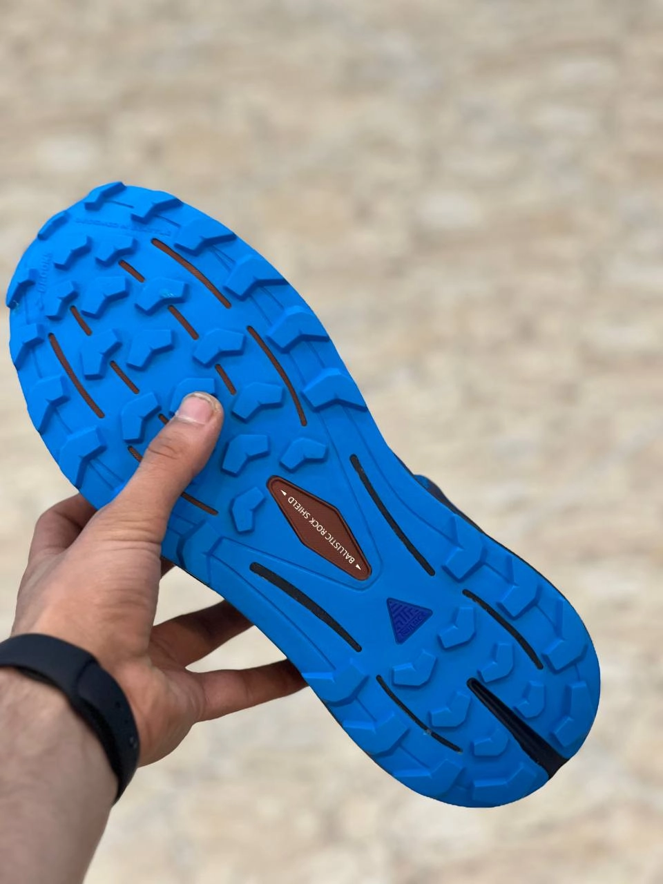 Brooks Cascadia 16 vietnam بروکس کاسکادیا ۱۶