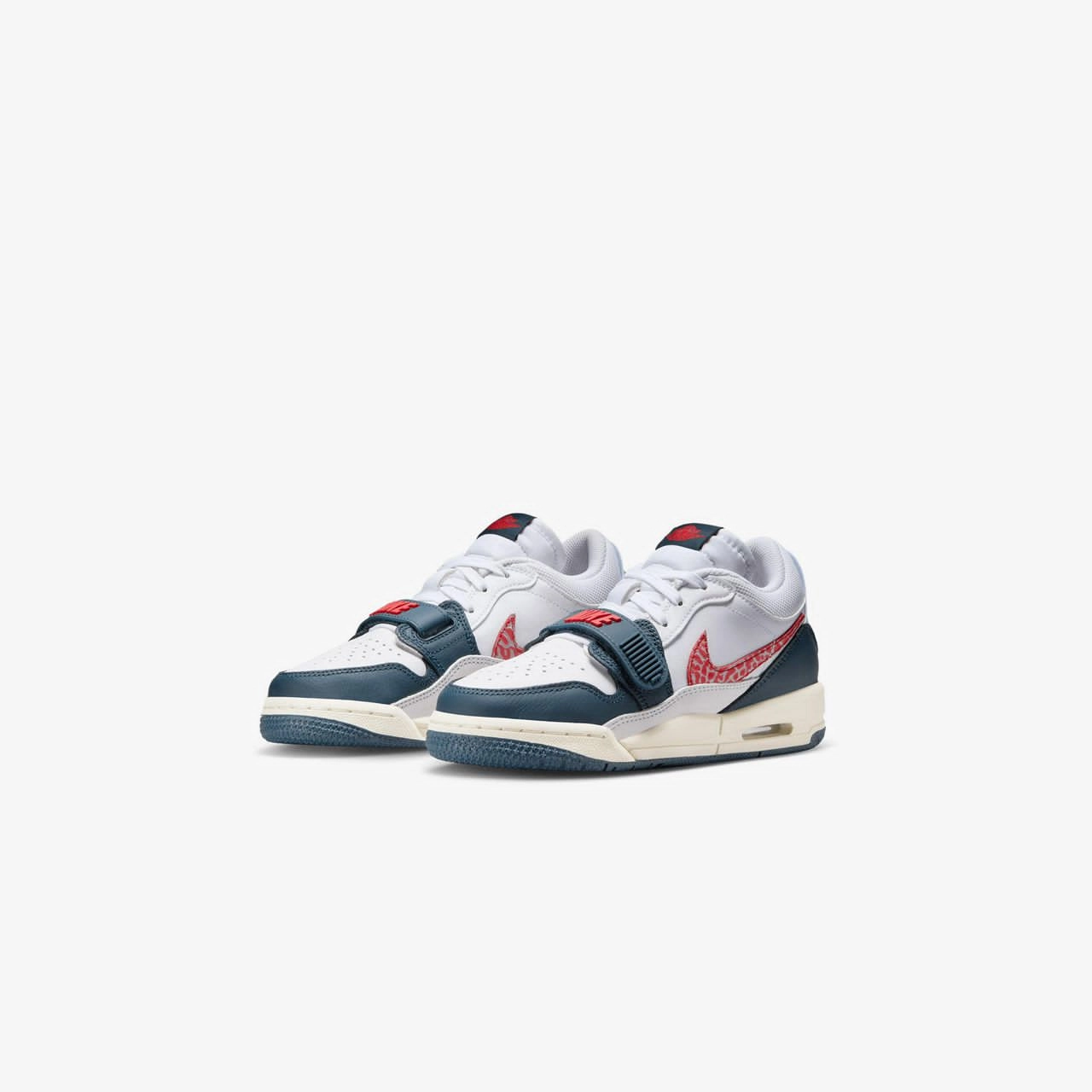 Nike Air Jordan Legacy 312Low GS Vietnam. نایک ایر جردن