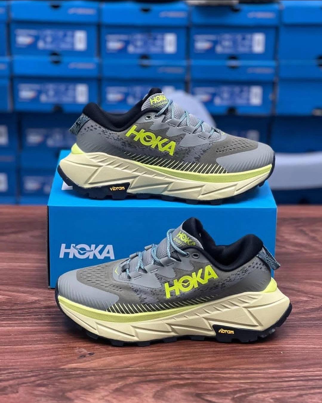 کتونی هوکا وان وان زیره ویبرام گورتکس ، وارداتی ساخت ویتنام ، سایز۴۰ تا ۴۵ فروش بصورت عمده و تک . HOKA ONE ONE M SKYLINE_FLOAT X VIETNAM