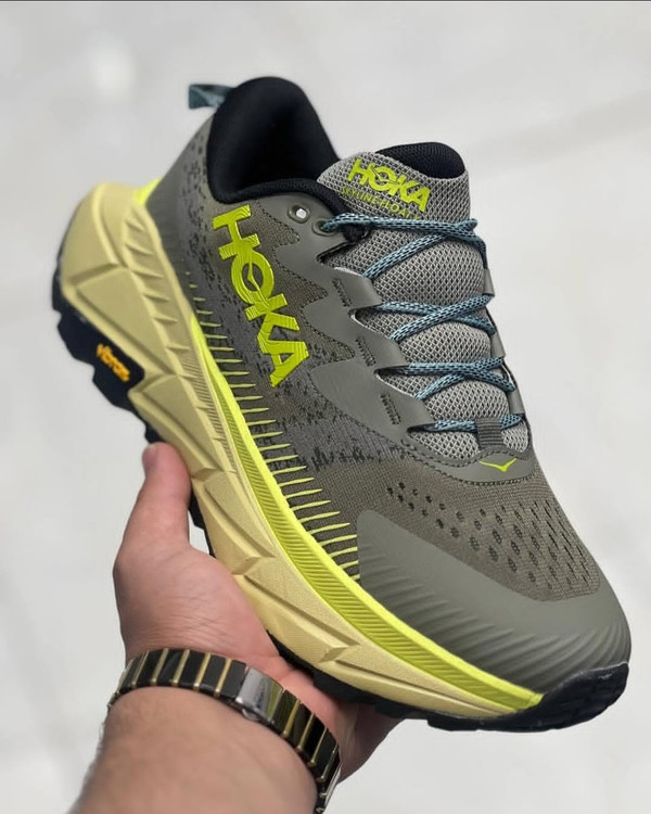 کتونی هوکا وان وان زیره ویبرام گورتکس ، وارداتی ساخت ویتنام ، سایز۴۰ تا ۴۵ فروش بصورت عمده و تک . HOKA ONE ONE M SKYLINE_FLOAT X VIETNAM