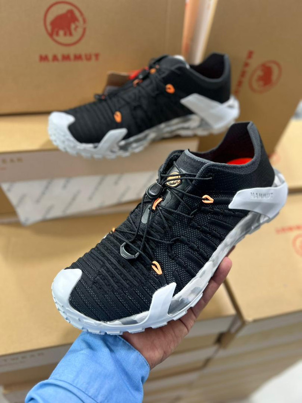کتونی ماموت Mammut knit ll Low ساخت ویتنام فروش بصورت عمده و تک سایز ۴۰ تا ۴۵ تضمین کیفیت کالا