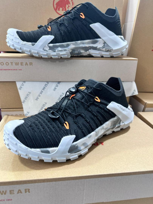 کتونی ماموت Mammut knit ll Low ساخت ویتنام فروش بصورت عمده و تک سایز ۴۰ تا ۴۵ تضمین کیفیت کالا
