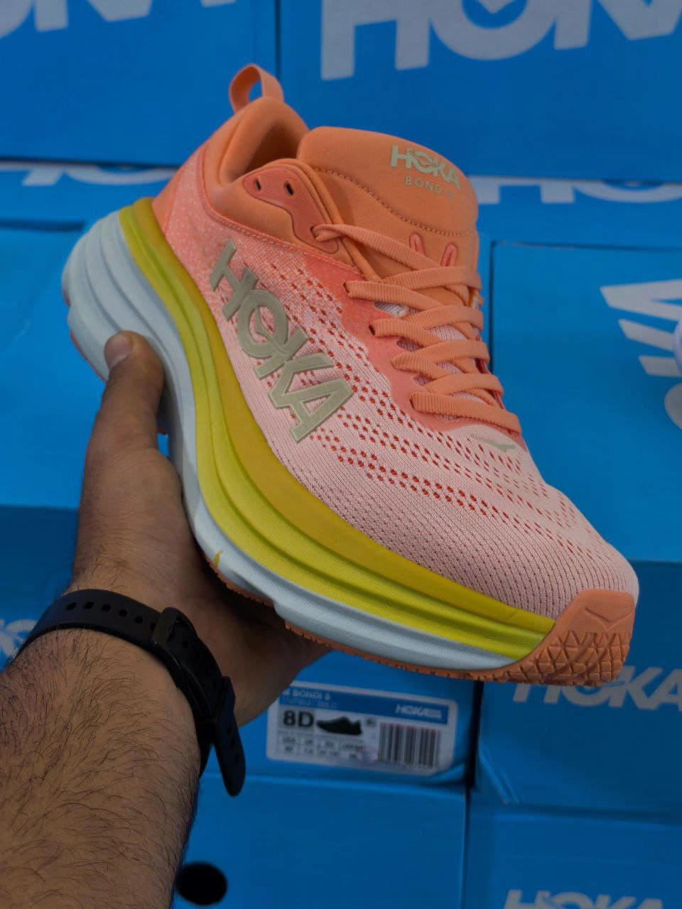 کتونی رانینگ هوکا باندی ۸ ، ساخت ویتنام ، hoka bondi 8