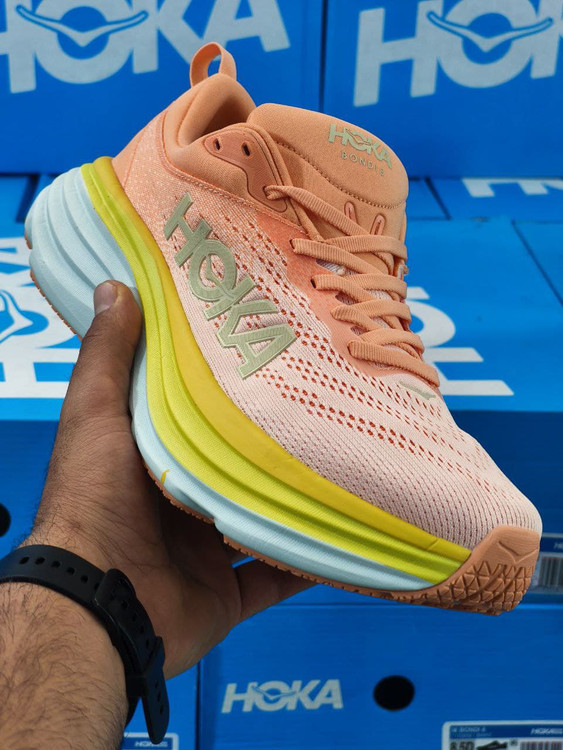 کتونی رانینگ هوکا باندی ۸ ، ساخت ویتنام ، hoka bondi 8