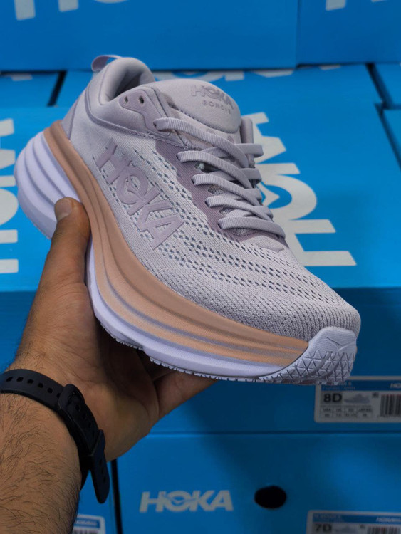 کتونی رانینگ هوکا باندی ۸ ، ساخت ویتنام ، hoka bondi 8