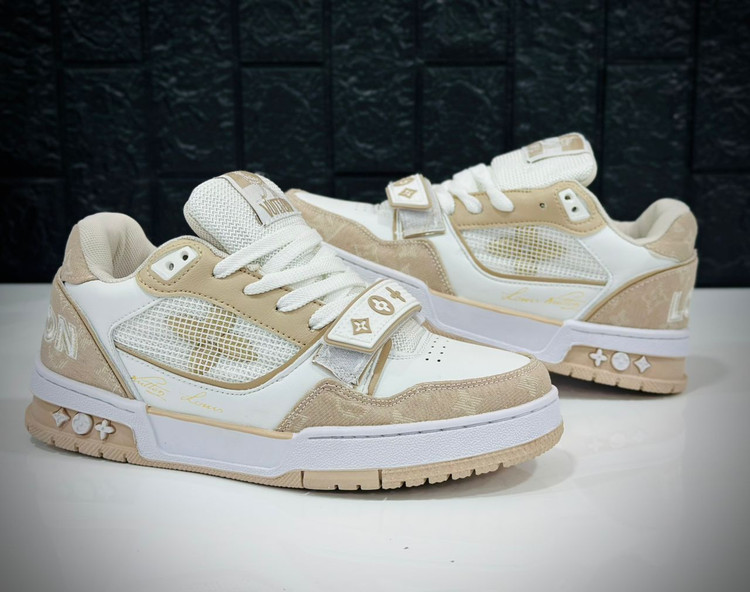 کتونی لویز ویلتون ساخت ویتنام وارداتی سایز۴۰الی ۴۵ فروش تکی و عمده پایین ترین قیمت/ .Louis Vuitton LV Trainer Velcro Strap Monogram Denim Vietnam