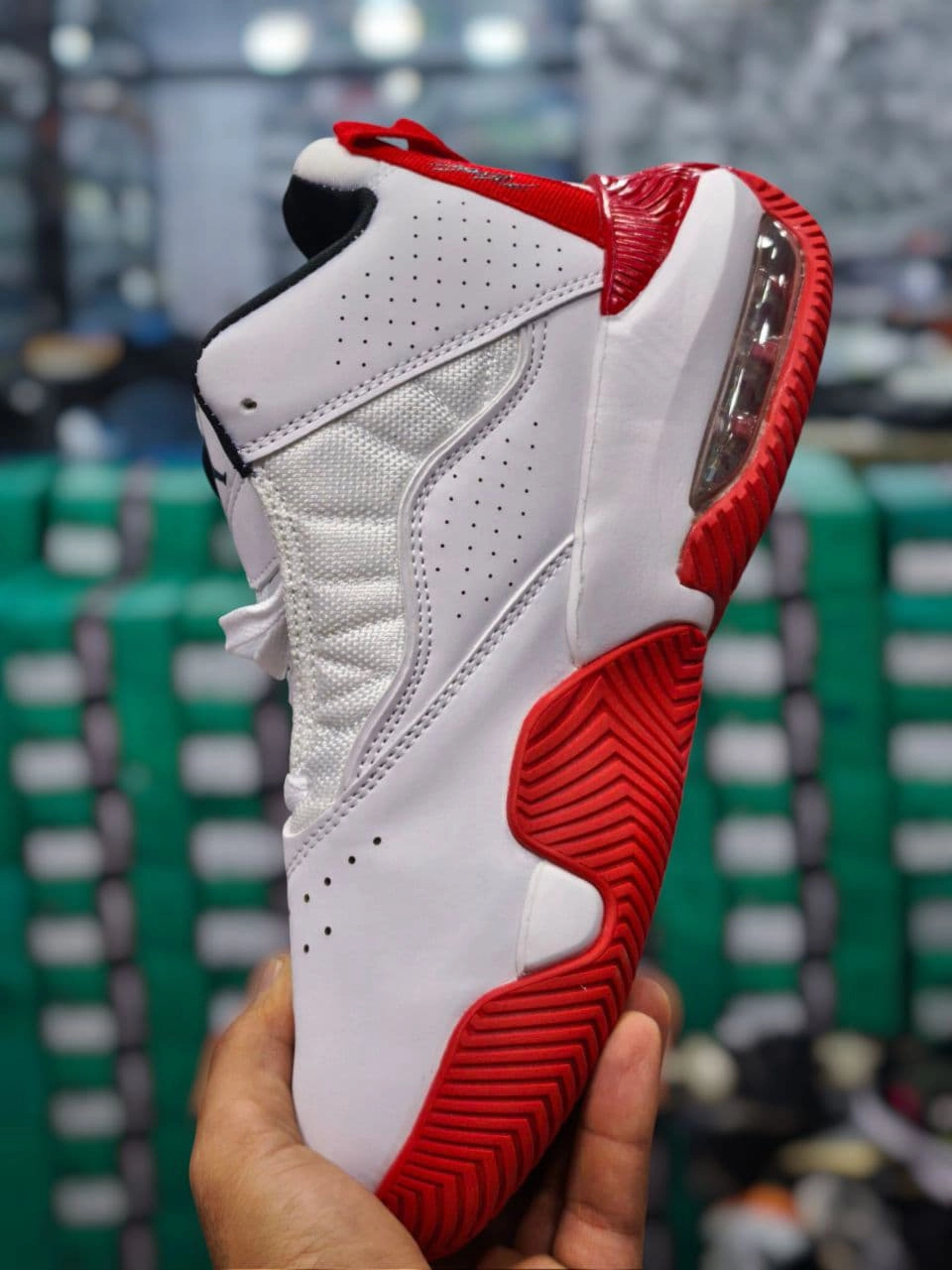 کتونی نایکی ایر جردن , وارداتی ویتنام . Stay Loyal | ترکیب استایل بسکتبالی و راحتی روزمره | سایز ۳۷_۳۸_۳۹_۴۰| فروش تک و عمده.Nike Air Jordan Stay Loyal