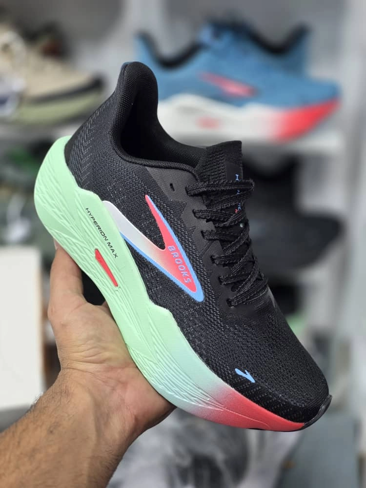 کتونی بروکس هایپریون مکس ،وارداتی ویتنام سایز ۴۰ تا ۴۵ ، فروش بصورت عمده و تک brooks hyperion max