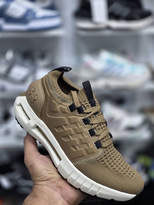 کتونی اندرارمور پانتوم مدرن ۱ / اصل ویتنام / مناسب ورزش و پیاده روی / under armour hove phantom /ساخت ویتنام سایز ۴۰ ۴۱ ۴۲ ۴۳ ۴۴ ۴۵