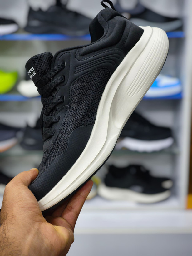 کتونی اسکیچرز وارداتی ویتنام سایز ۴۰ تا ۴۵ فروش بصورت عمده و تک. Skechers Max Cushion vietnam