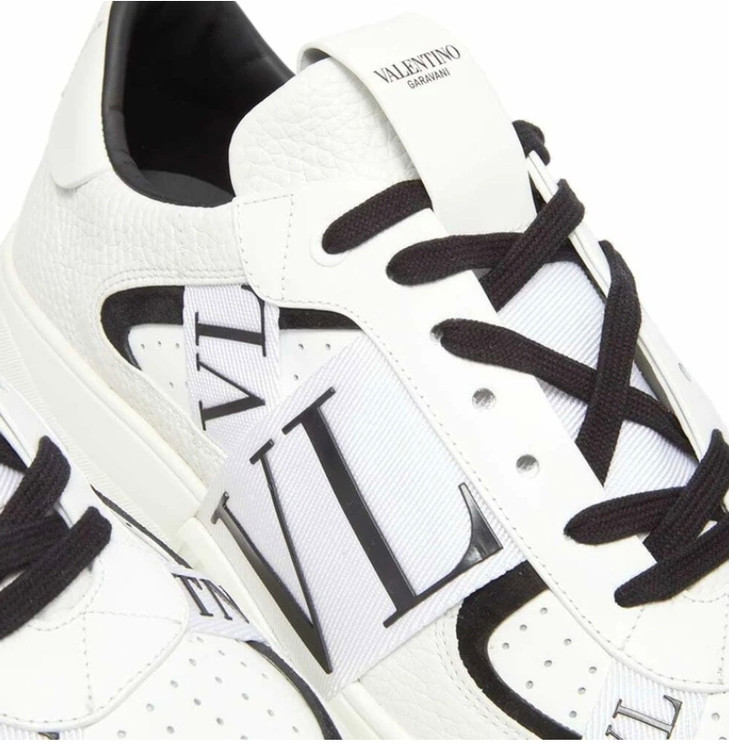 Valentino Garavani Vietnam