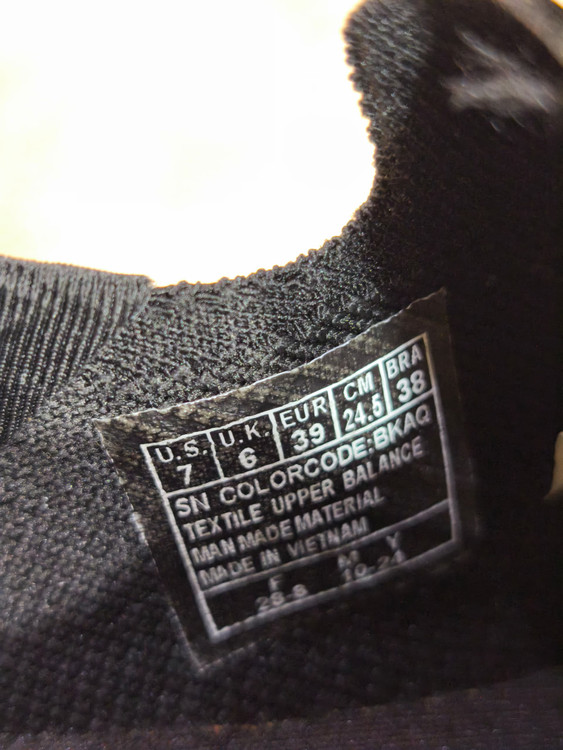 Skechers Max Cushioning vietnam. اسکیچرز زنانه