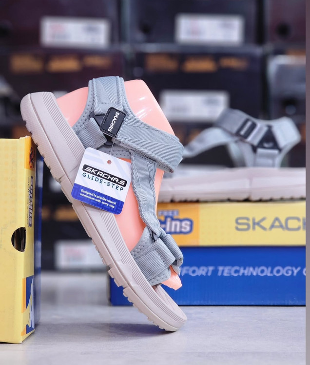 Sandal Skechers Vietnam . صندل اسکیچرز