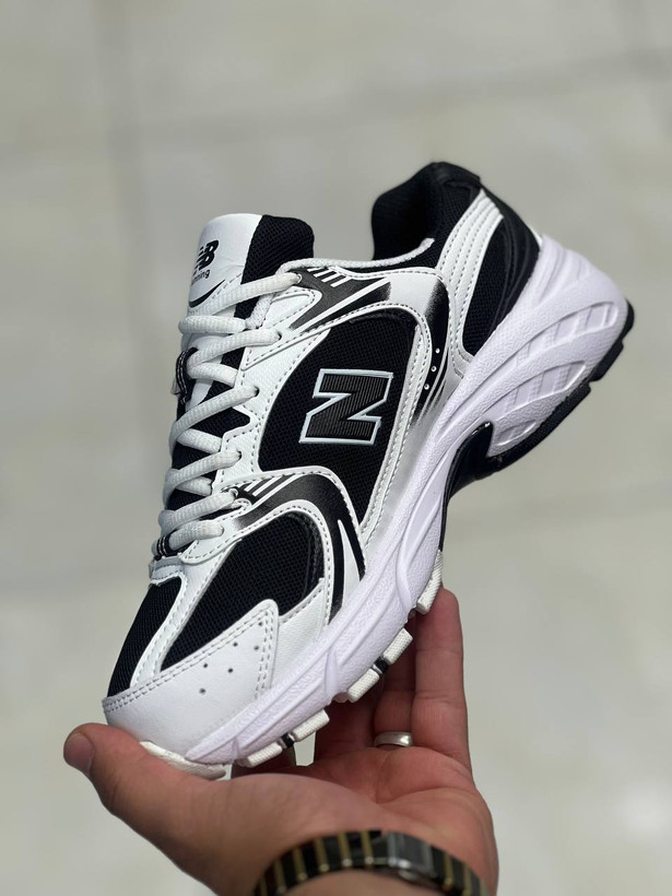 کتونی نیوبالانس ۵۳۰، new balance 530 ساخت ویتنام ست اسپرت مناسب پیاده رویی،دویدن ،رانینگ،سایز 37 تا ۴۵همراه با جعبه بارکد دار فروش بصورت عمده و تک newbalance530