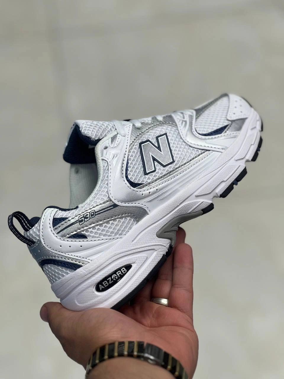 کتونی نیوبالانس ۵۳۰ ویتنامی ، new balance 530. ست اسپرت مناسب پیاده رویی،دویدن ،رانینگ، وارداتی ویتنام سایز 37 تا 40، همراه با جعبه بارکد دار فروش بصورت عمده و تک newbalance530