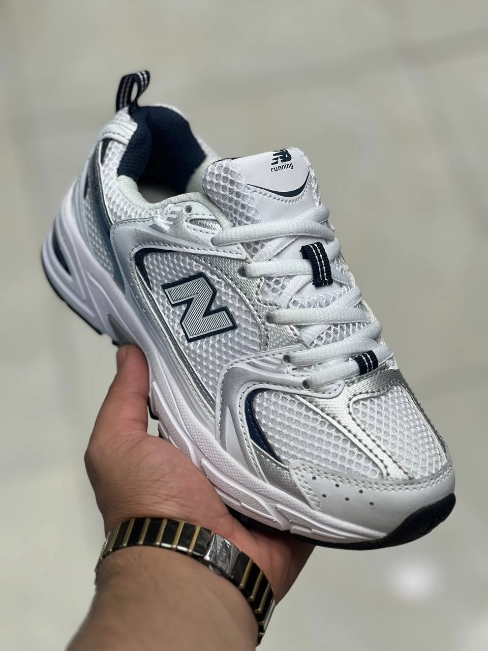 کتونی نیوبالانس ۵۳۰ ویتنامی ، new balance 530. ست اسپرت مناسب پیاده رویی،دویدن ،رانینگ، وارداتی ویتنام سایز 37 تا 40، همراه با جعبه بارکد دار فروش بصورت عمده و تک newbalance530