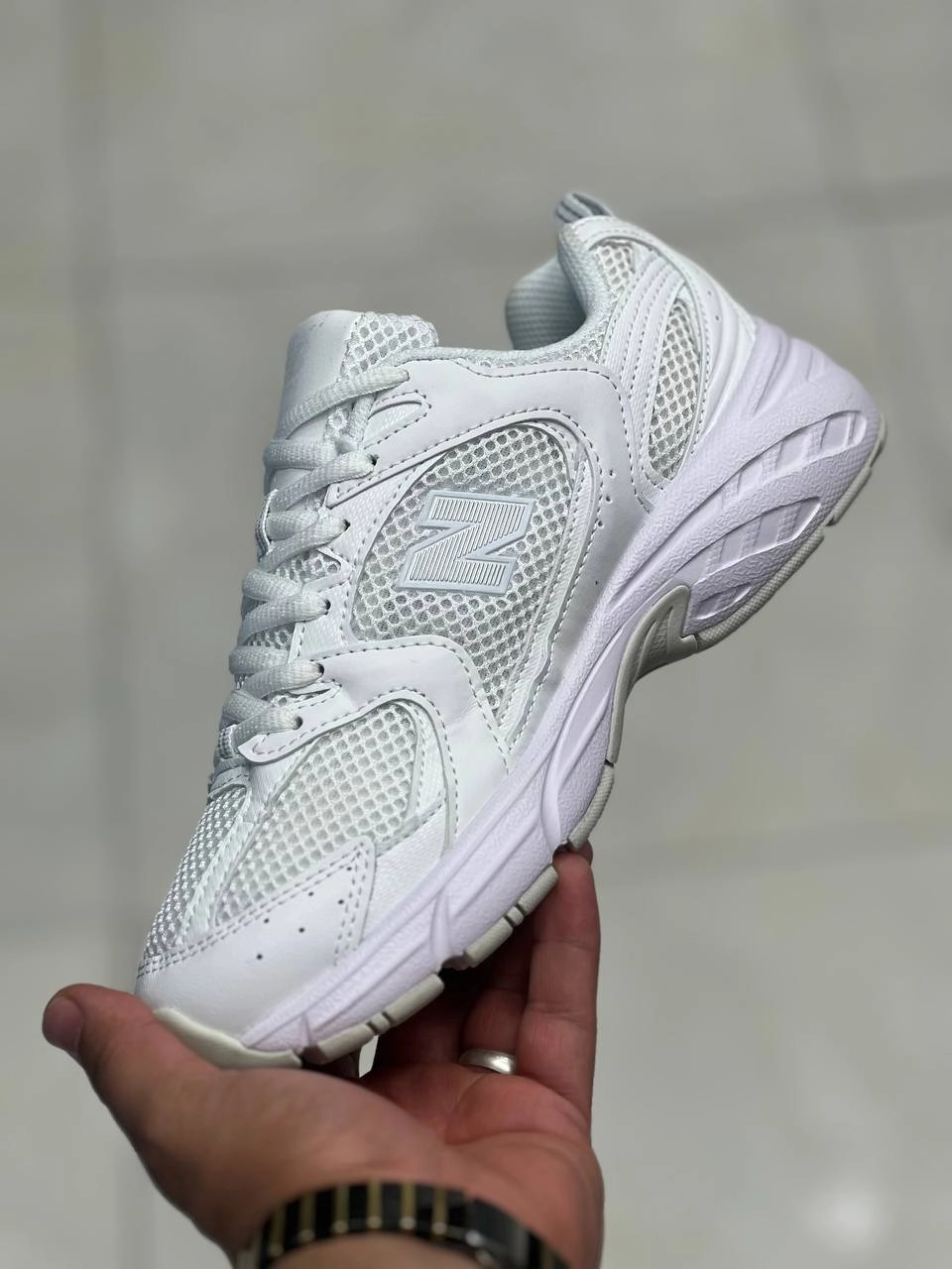 کتونی نیوبالانس ۵۳۰ ویتنامی ، new balance 530. ست اسپرت مناسب پیاده رویی،دویدن ،رانینگ، وارداتی ویتنام سایز 37 تا 40، همراه با جعبه بارکد دار فروش بصورت عمده و تک newbalance530
