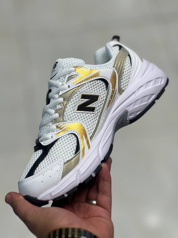 کتونی نیوبالانس ۵۳۰ ویتنامی ، new balance 530. ست اسپرت مناسب پیاده رویی،دویدن ،رانینگ، وارداتی ویتنام سایز 37 تا 40، همراه با جعبه بارکد دار فروش بصورت عمده و تک newbalance530