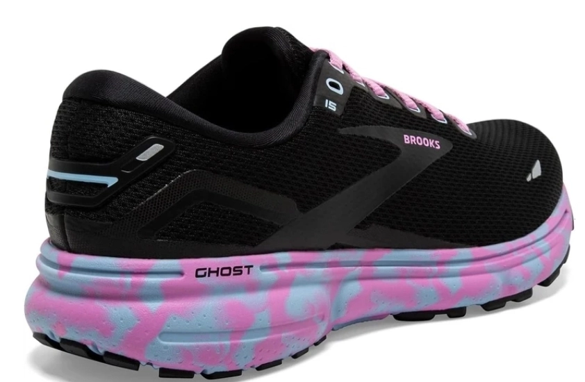 کتونی بروکس گاست ۱۵ / ساخت ویتنام وارداتی /Brooks Ghost 15/ سایز ۳۶_۳۷_۳۸_۳۹_۴۰ /فروش عمده و تک