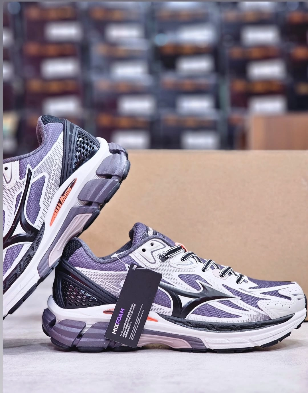 کتونی میزانو بتا/Mizuno Wave Rider Beta / سایزبندی ۴۰ تا ۴۵/ فروش عمده و تک .مناسب برای پیاده رویی رانینگ . همراه با جعبه بارکد دار .