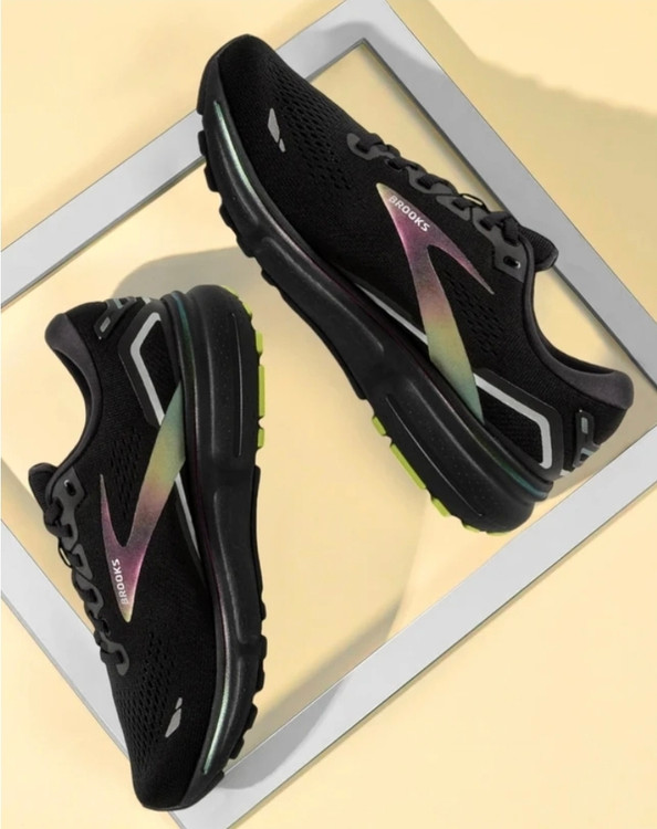 Brooks Ghost 15 Vietnam. بروکس گاست۱۵