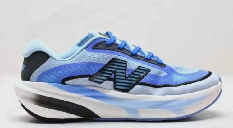 کتونی نیوبالانس فرش فوم/Newbalance fresh foam /مناسب برای باشگاه ، رانینگ ، روزمره .وارداتی ویتنام. سایز ۴۰_۴۱_۴۲_۴۳_۴۴_۴۵/فروش عمده و تک/همراه با جعبه بارکد دار .