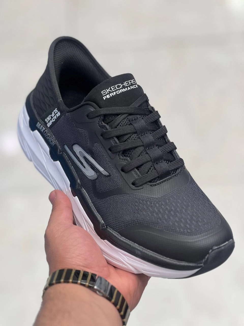 Skechers Max cushion  vietnaاسکیچرز