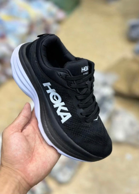 کتونی رانینگ هوکا باندی ۸ ، ساخت ویتنام ، hoka bondi 8