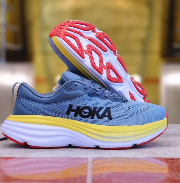 کتونی رانینگ هوکا باندی ۸ ، ساخت ویتنام ، hoka bondi 8