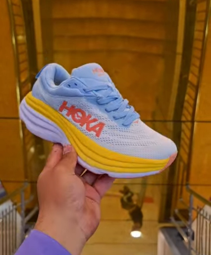 کفش هوکا باندی ۸ ، اصل ویتنام ، hoka bondi 8 , سایز ۳۸ تا ۴۵ ، فروش عمده و تک / تضمین کیفیت کالا