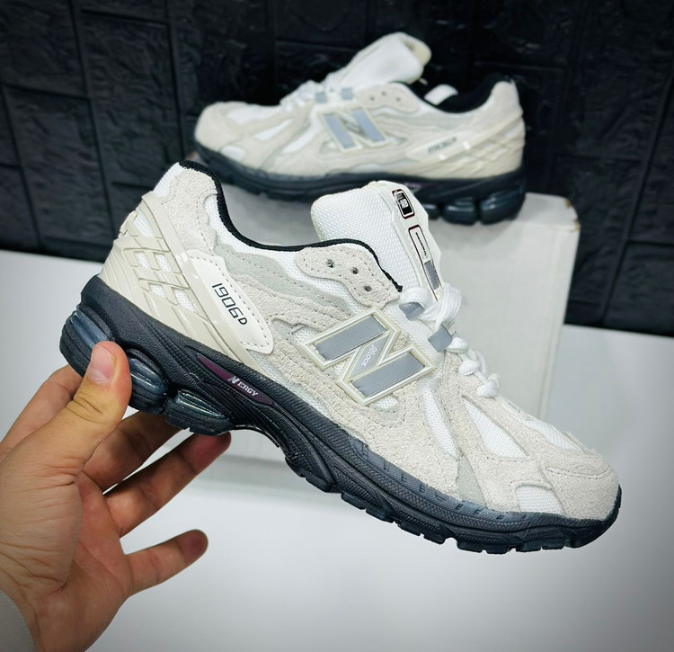 کفش نیوبالانس ۱۹۰۶R/ سایز ۴۰ تا ۴۵/ فروش بصورت عمده و تک / ساخت ویتنام وارداتی /Newbalance 1906