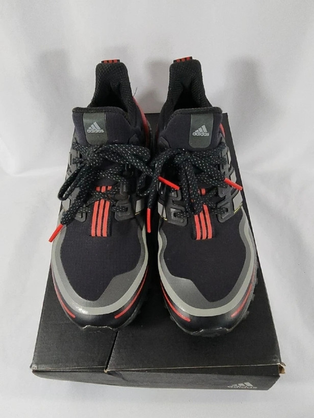 کتونی ادیداس اولترابوست ویتنامی /سایز ۳۶ تا ۴۰/ Adidas UltraBoost All Terrain Vietnam/فروش عمده وتک .