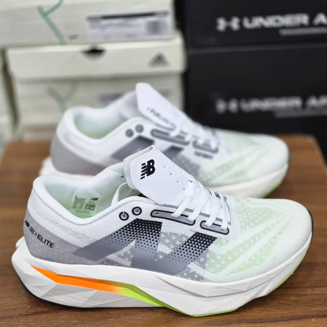 کتونی نیوبالانس الیت ۴ فیوئل /ساخت ویتنام وارداتی/سایز ۴۰ تا ۴۵ /Newbalance Elite V4 Fuel Cell Vietnam /فروش عمده و تک /پایین ترین قیمت .
