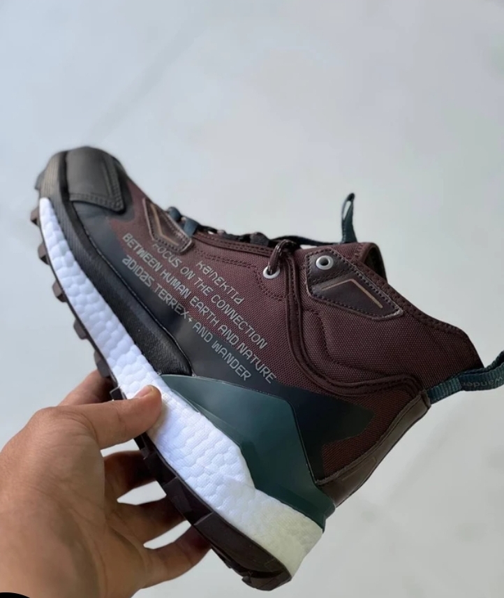 کتونی ادیداس ترکس کونتینتال وارداتی ویتنام /سایز ۴۰ تا ۴۵ /فروش عمده و تک/Adidas Terrex Free Hike
