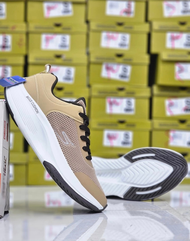 مکس کوشن Skechers Max Cushion Vietnam اسکیچرز