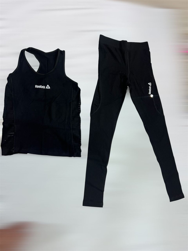 ست تاپ و لگ باشگاهی زنانه MB fitness،برند Reebok فری سایز ۳۶ تا ۴۴،Leg and tap sport Woman MB fitness