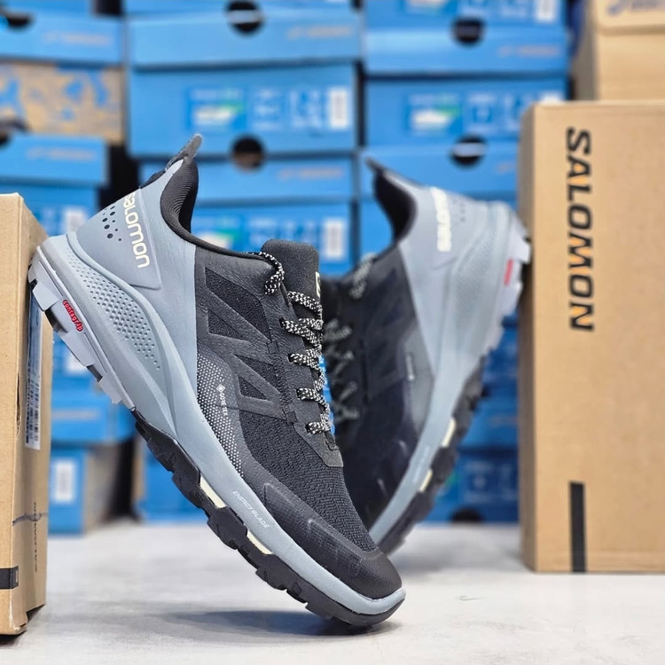 کتونی سالامون ضد آب/salomon outpulse GTX/فروش بصورت عمده و تک سایز 40 تا 45/تضمین کیفیت