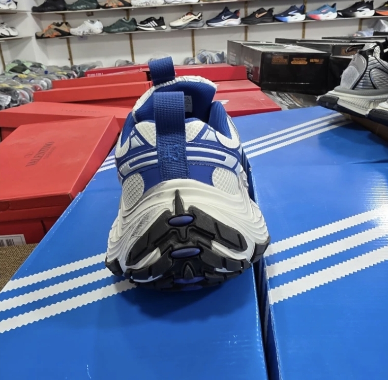 Balenciaga ۱۰xl Trainers vietnamبالنسیاگا