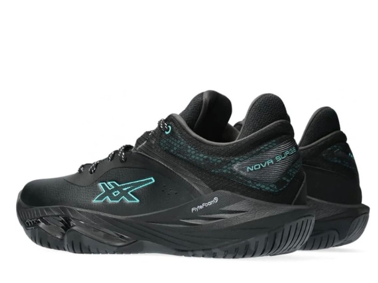 asics nova surge low /سایز ۴۰ تا ۴۵ /ساخت ویتنام /فروش عمده و