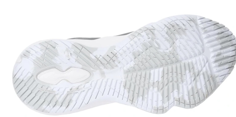 asics nova surge low /سایز ۴۰ تا ۴۵ /ساخت ویتنام /فروش عمده و