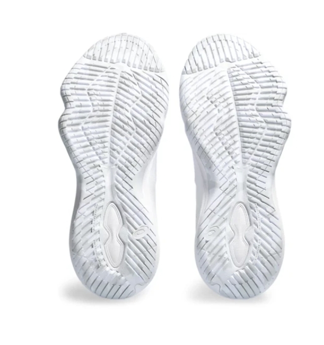 asics nova surge low /سایز ۴۰ تا ۴۵ /ساخت ویتنام /فروش عمده و